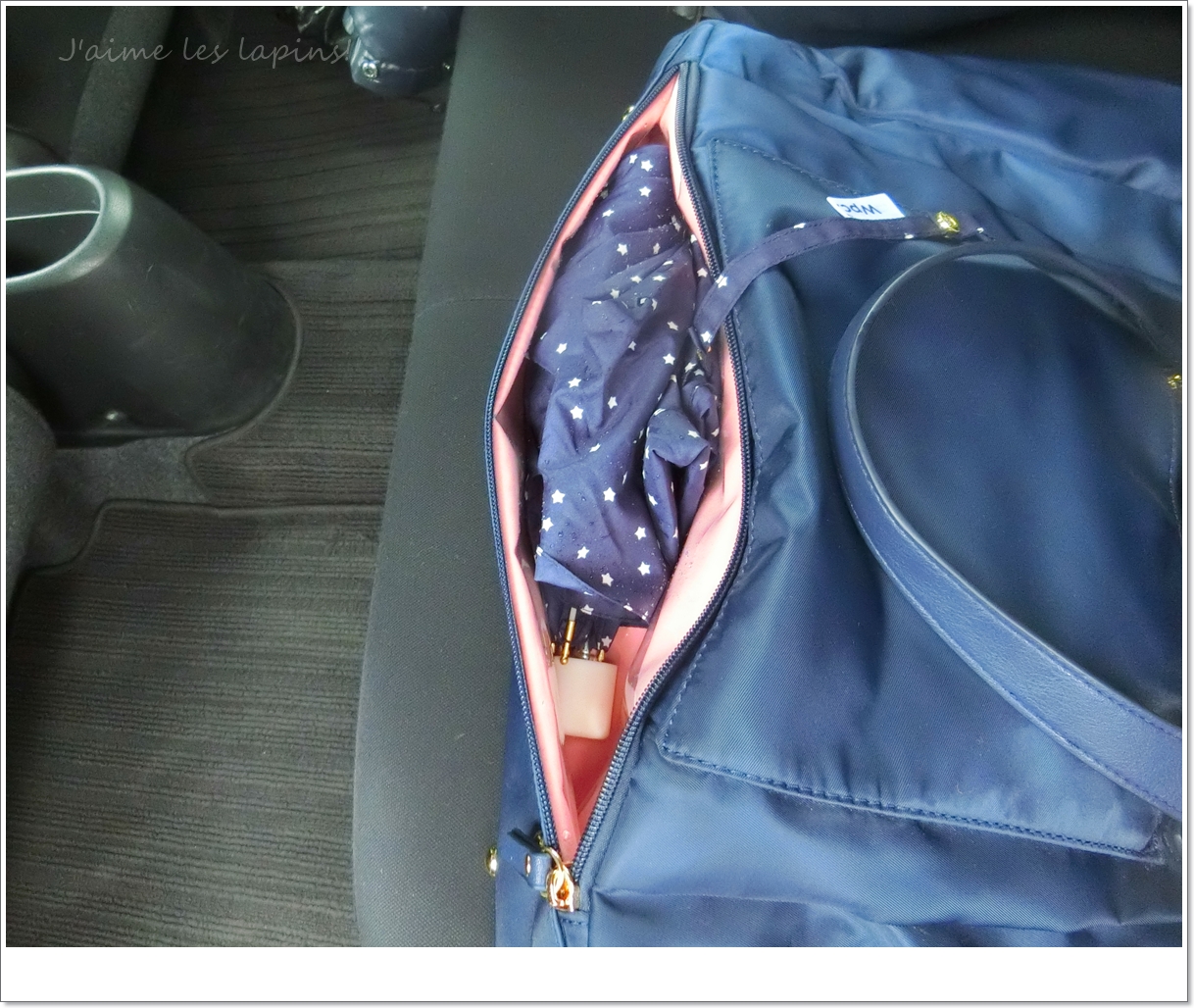 フェリシモとことりっぷコラボ軽量バッグの傘ポケット